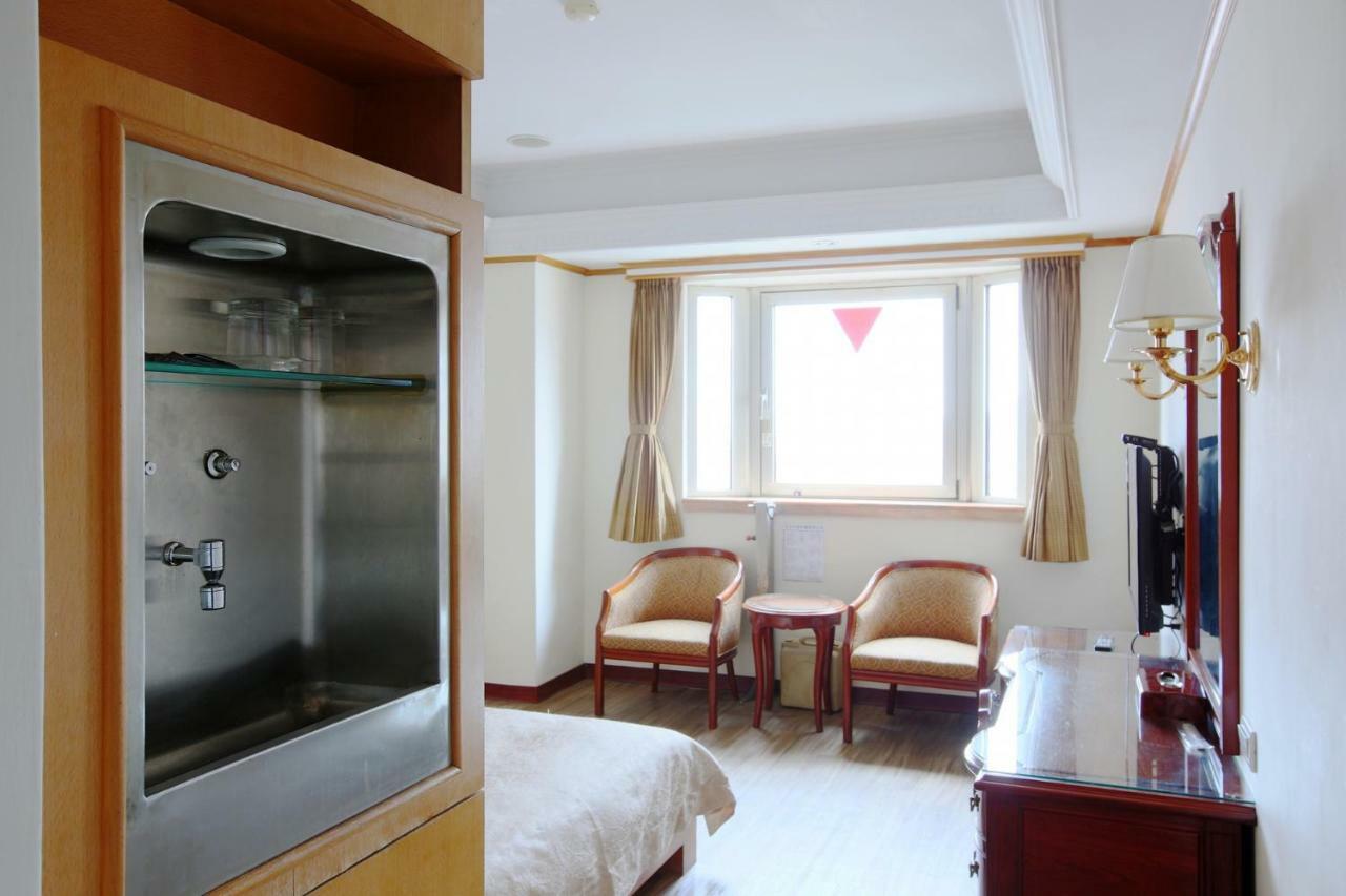 Hua Du Hotel Keelung Esterno foto