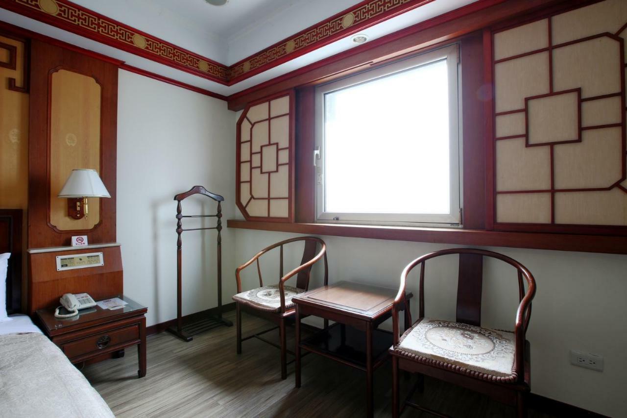 Hua Du Hotel Keelung Esterno foto